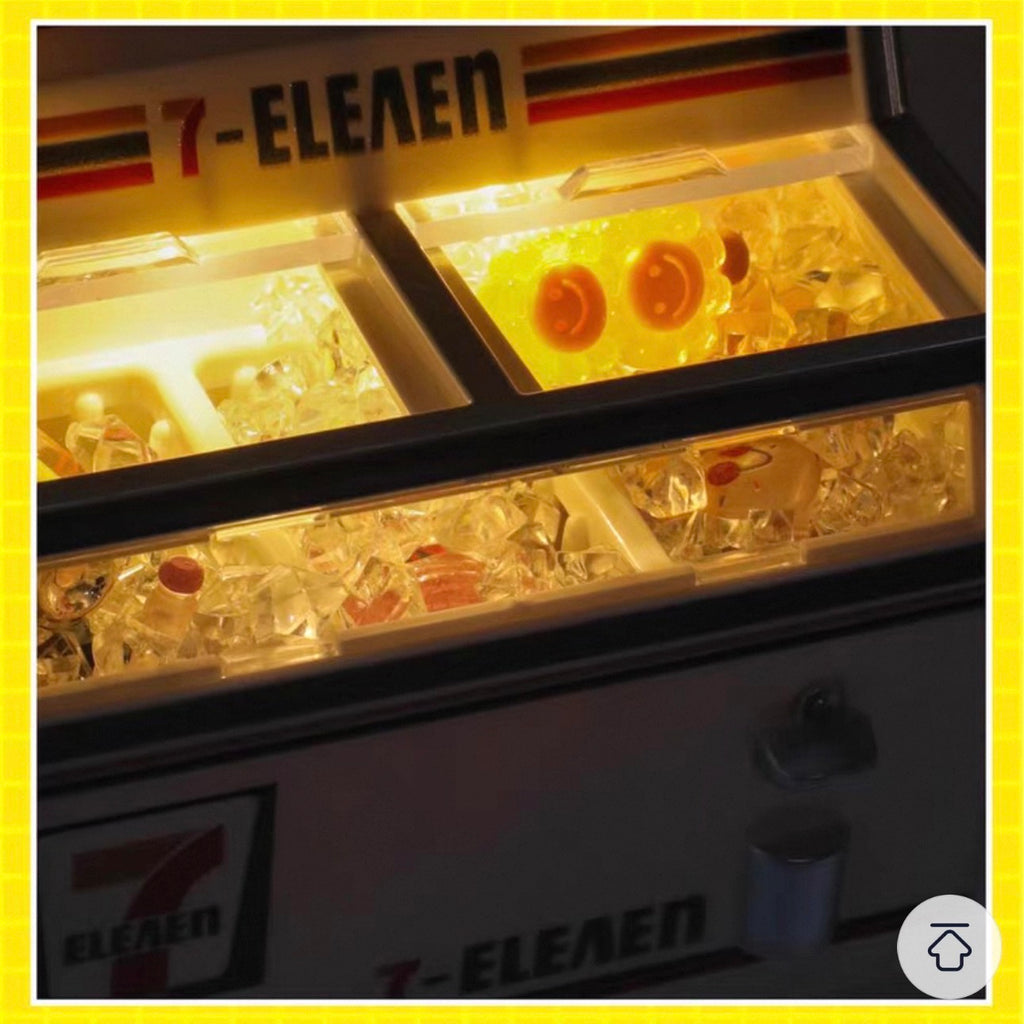 Convenience Store Ice Cream Freezer Magnet - 1 pcs freezer + random 15pcs of miniatures