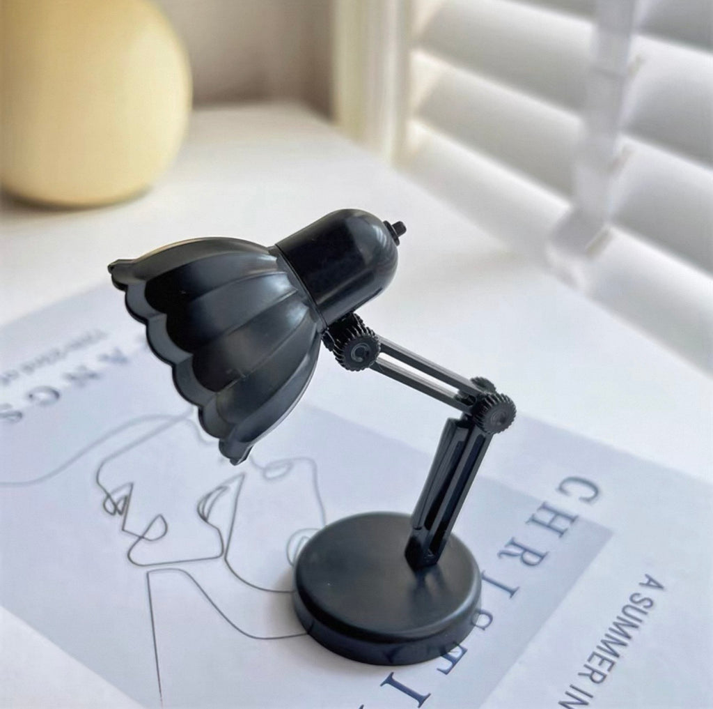 Mini Flower Desk Lamp Fridge Magnets - 1 piece