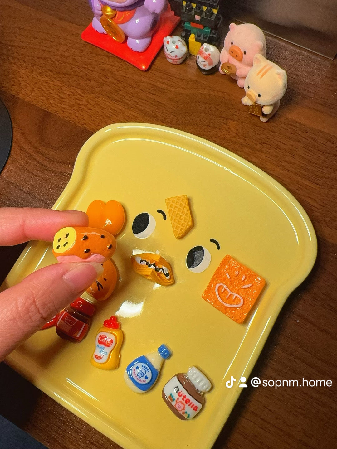 Mini Bread Series