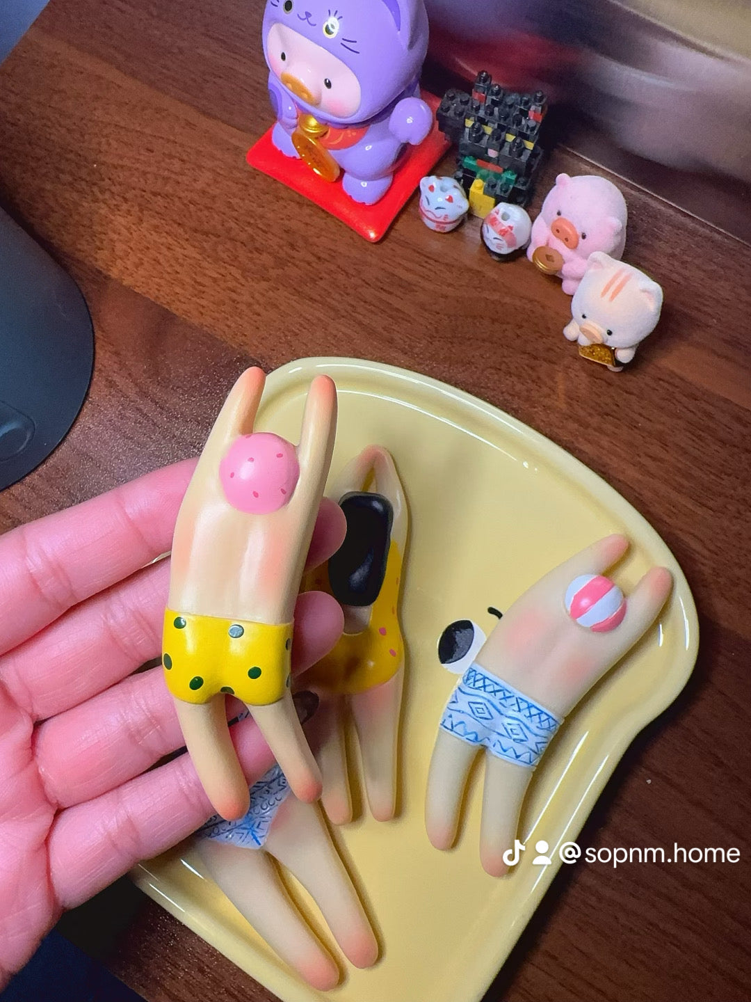Swimmer Magnets
