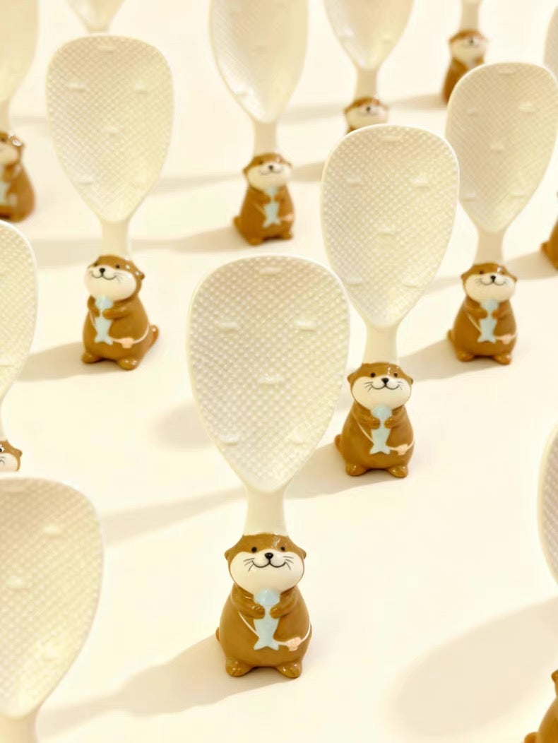 🌾 Standing Porcelain Animal Rice Paddle 🐾